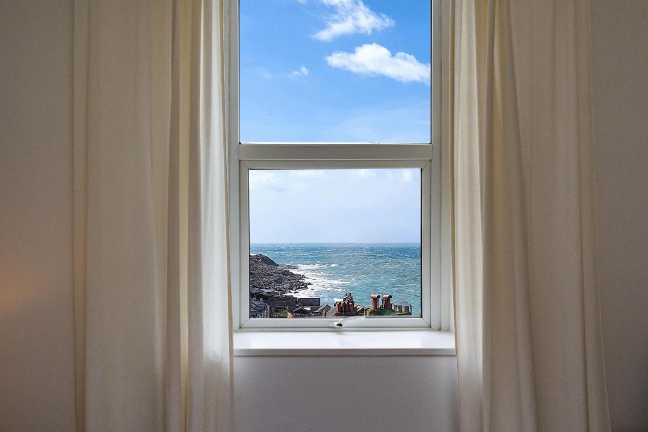 Bright & Beautiful 4 Bedroom House With Sea Views Portland Exteriör bild
